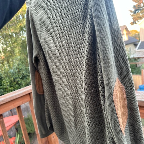 Rugby elbows green knit thin long sleeve sweater - Picture 2 of 10